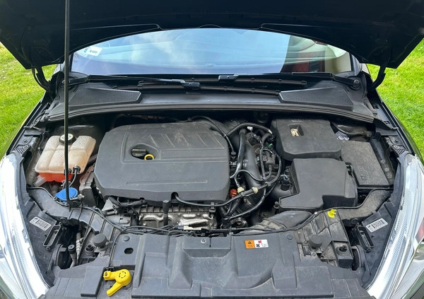 Ford Focus cena 58500 przebieg: 158532, rok produkcji 2015 z Katowice małe 254